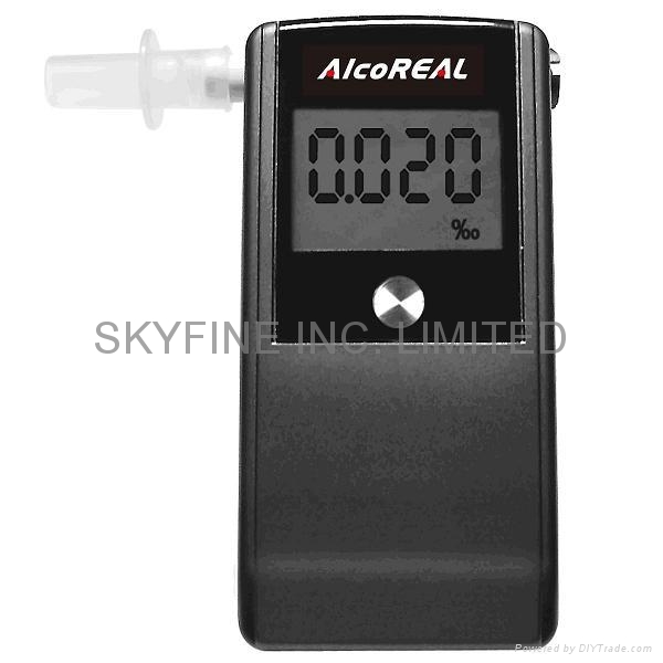 Breathalyzer with Fuel-Cell Sensor and 2 AAA battery operation